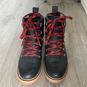 TOMS weather proof black boots